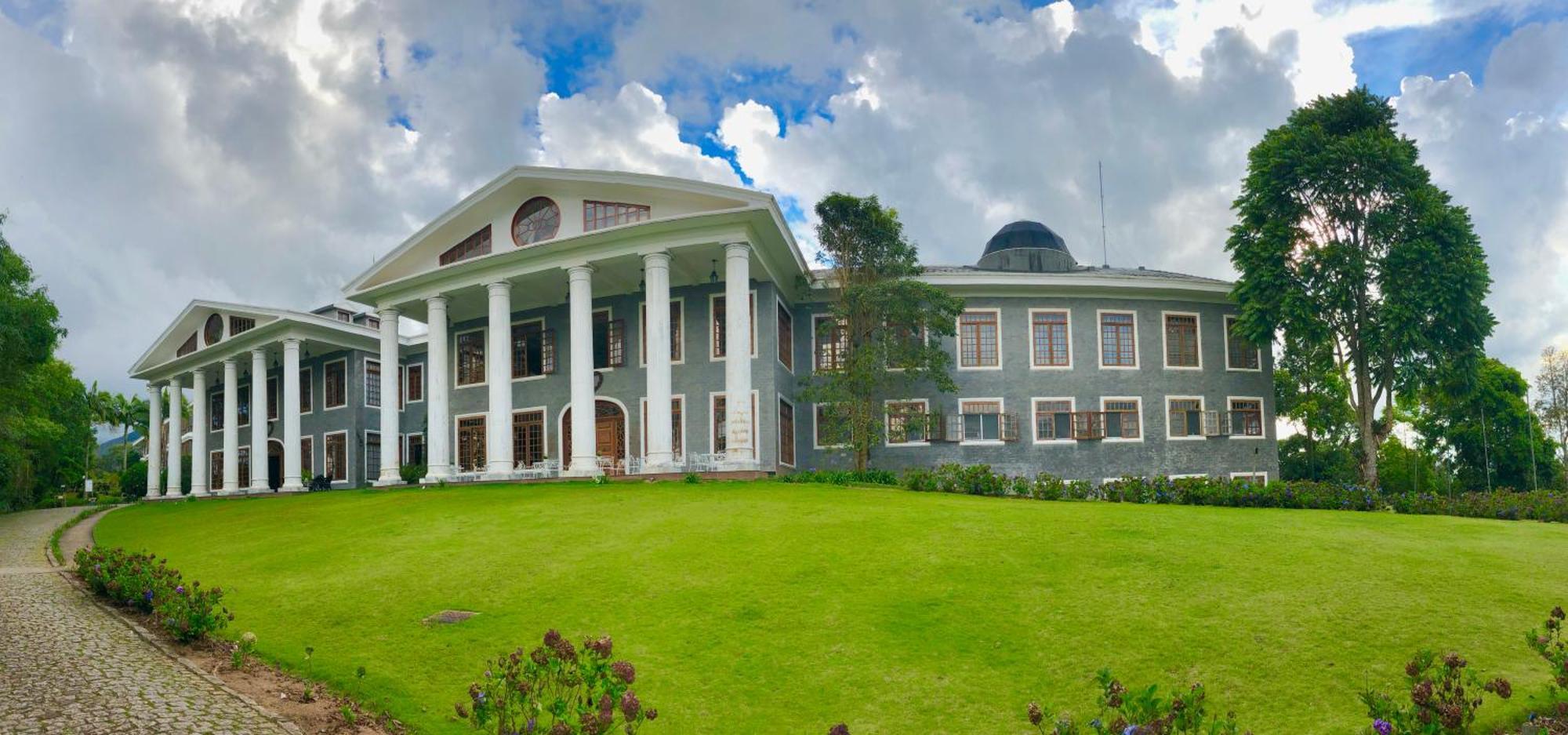 Aroso Paco Hotel Pedra Azul  Dış mekan fotoğraf University of Ruhuna