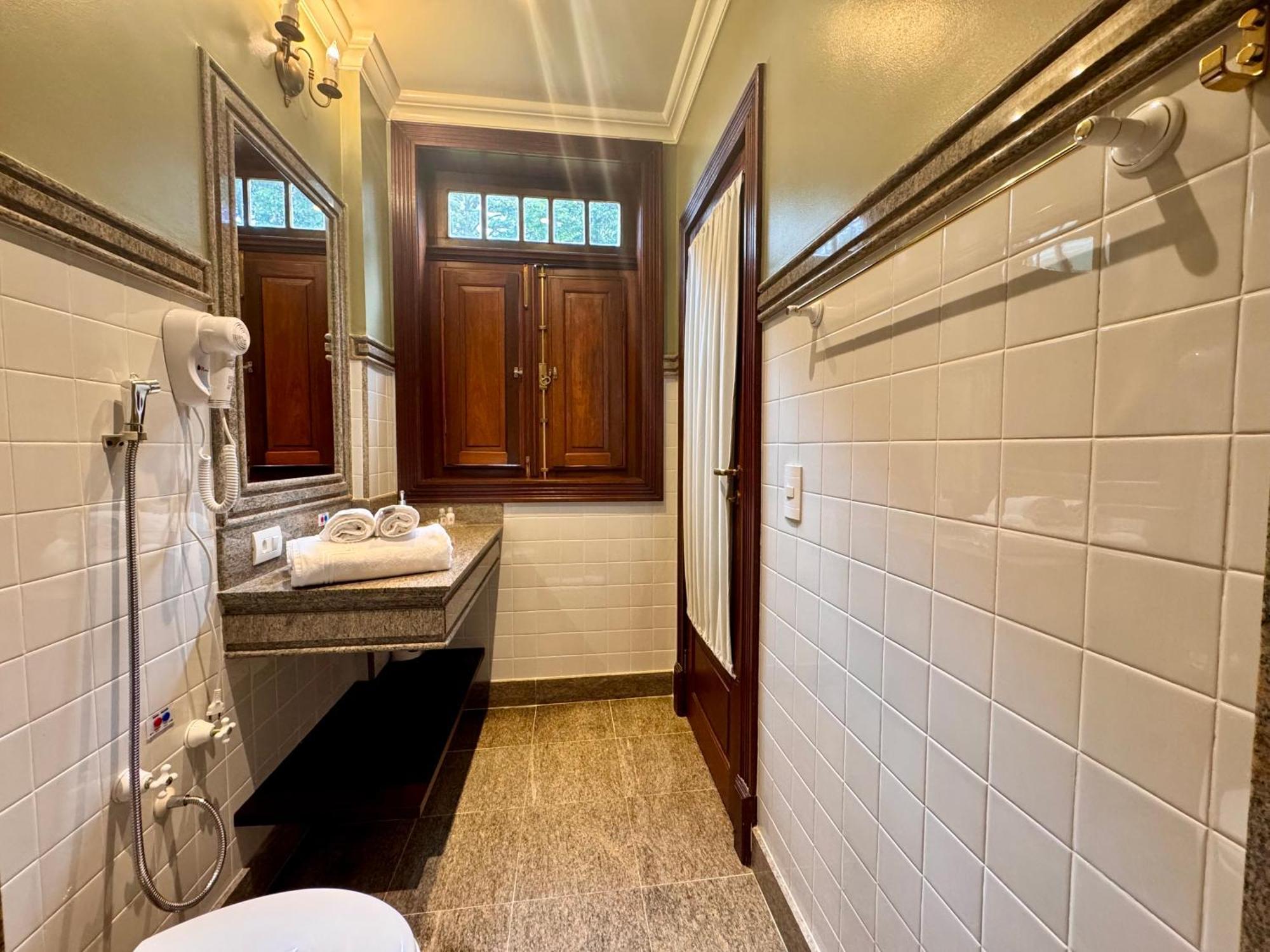 Aroso Paco Hotel Pedra Azul  Dış mekan fotoğraf Bathroom